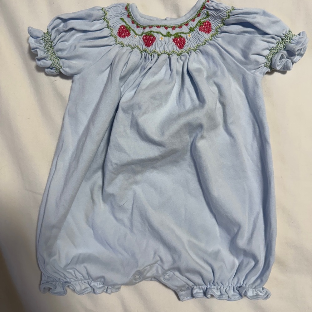 Hug me first Strawberry Smocking on Light Blue Bubble | 12M